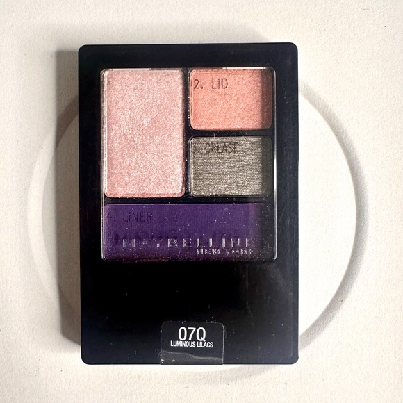 MAYBELLINE Eyeshadow 4 sets WWT - Picture 4 of 12